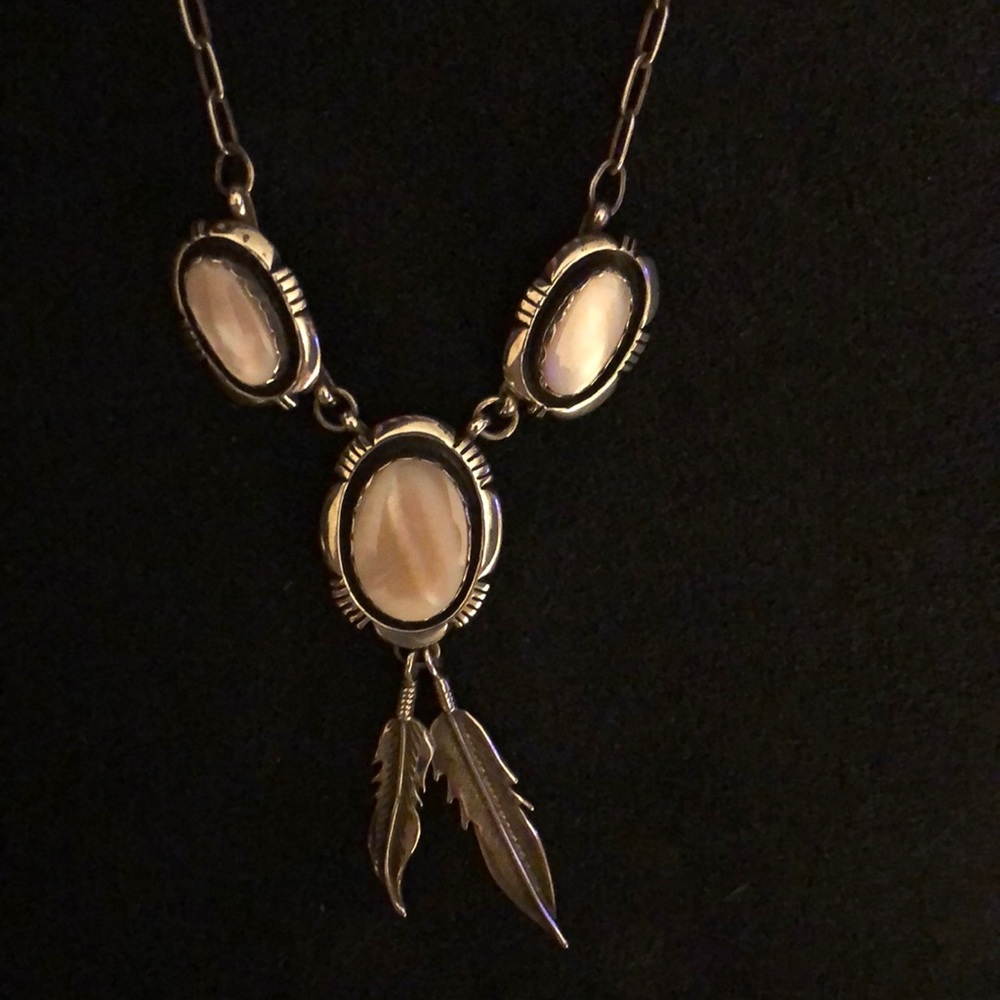 Vintage Signed LM NEZ Sterling Silver Pink Mother Of Pearl Necklace & Earrings